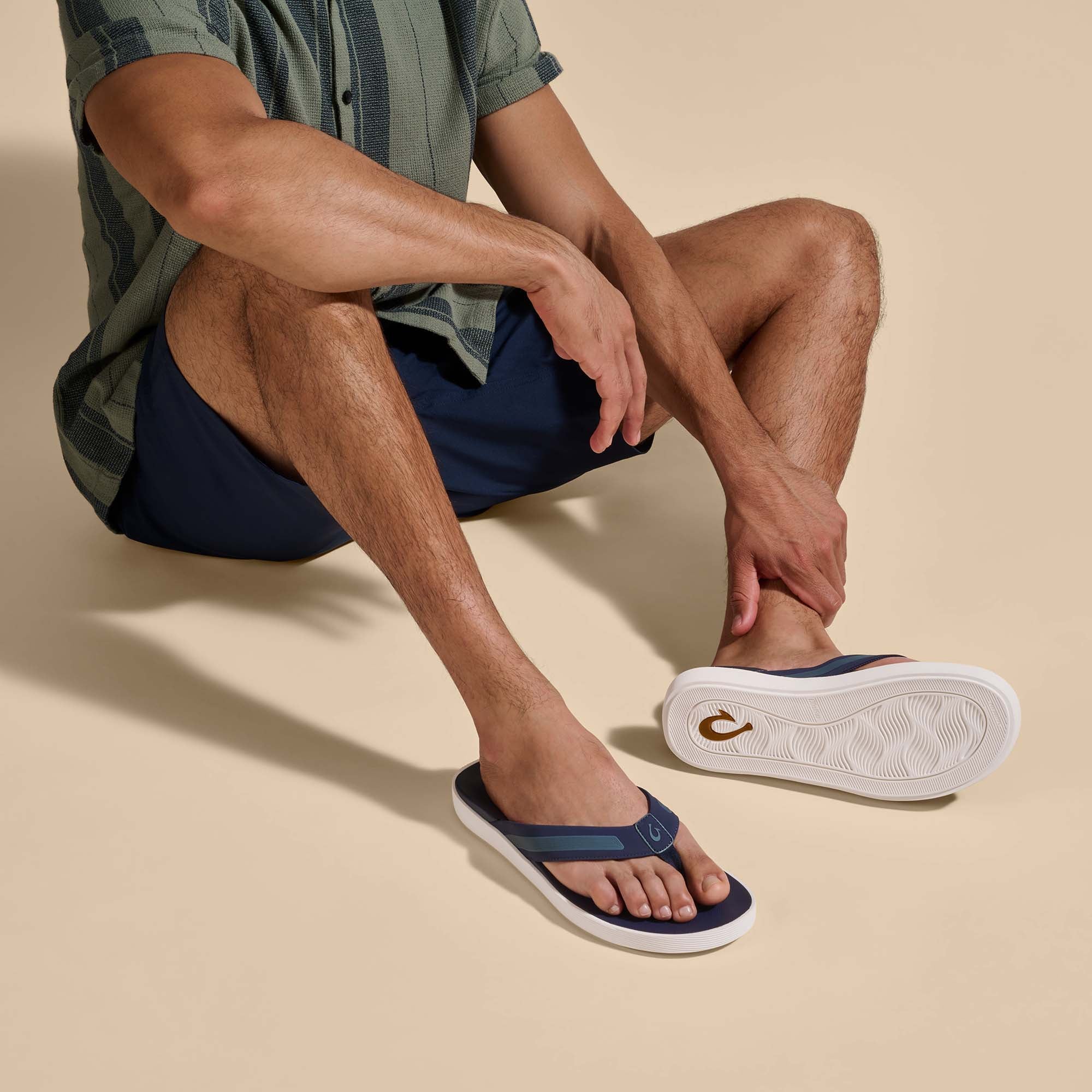 Leeward - Navy 5 Leeward - Navy