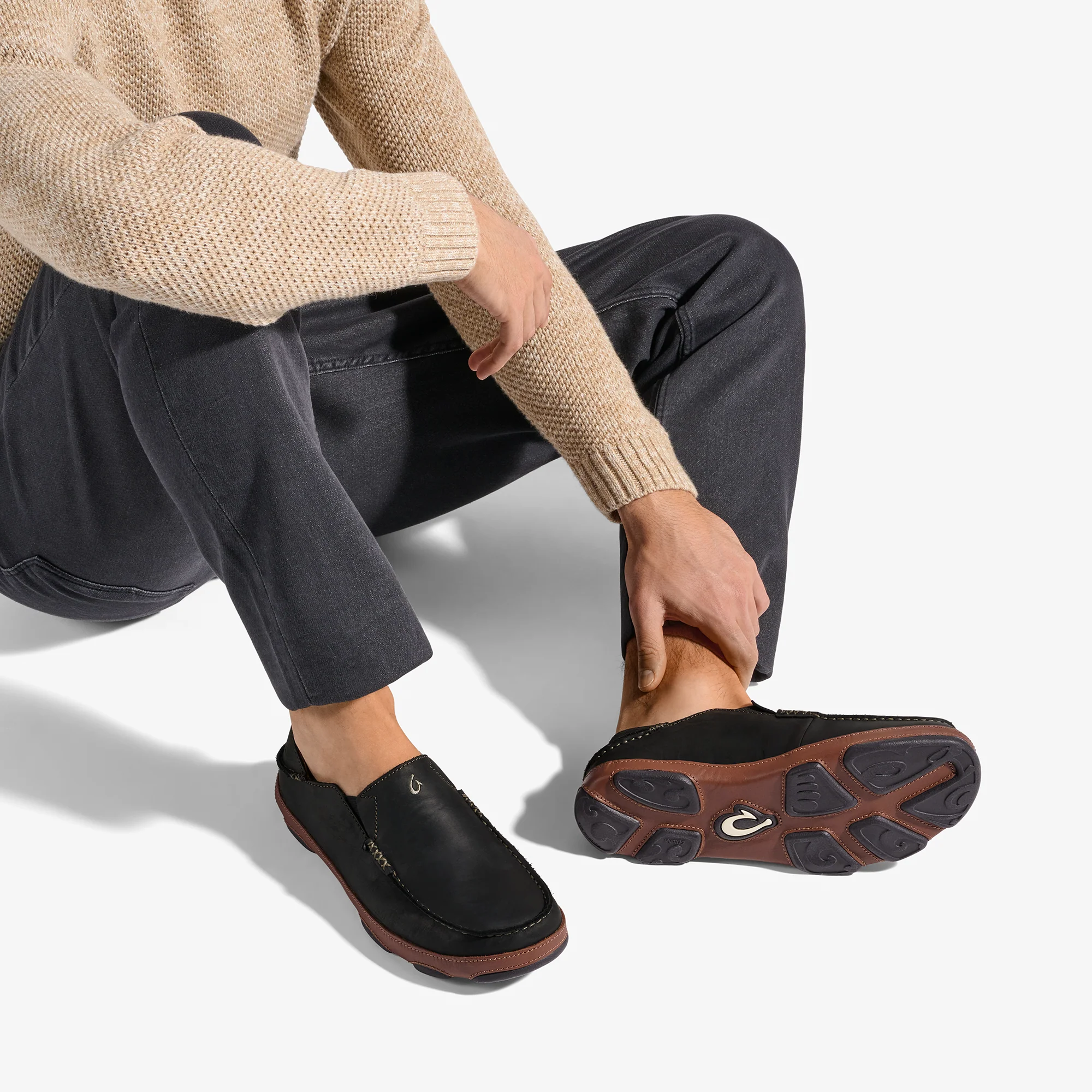 Moloā - Black / Toffee 6 Moloā - Black / Toffee