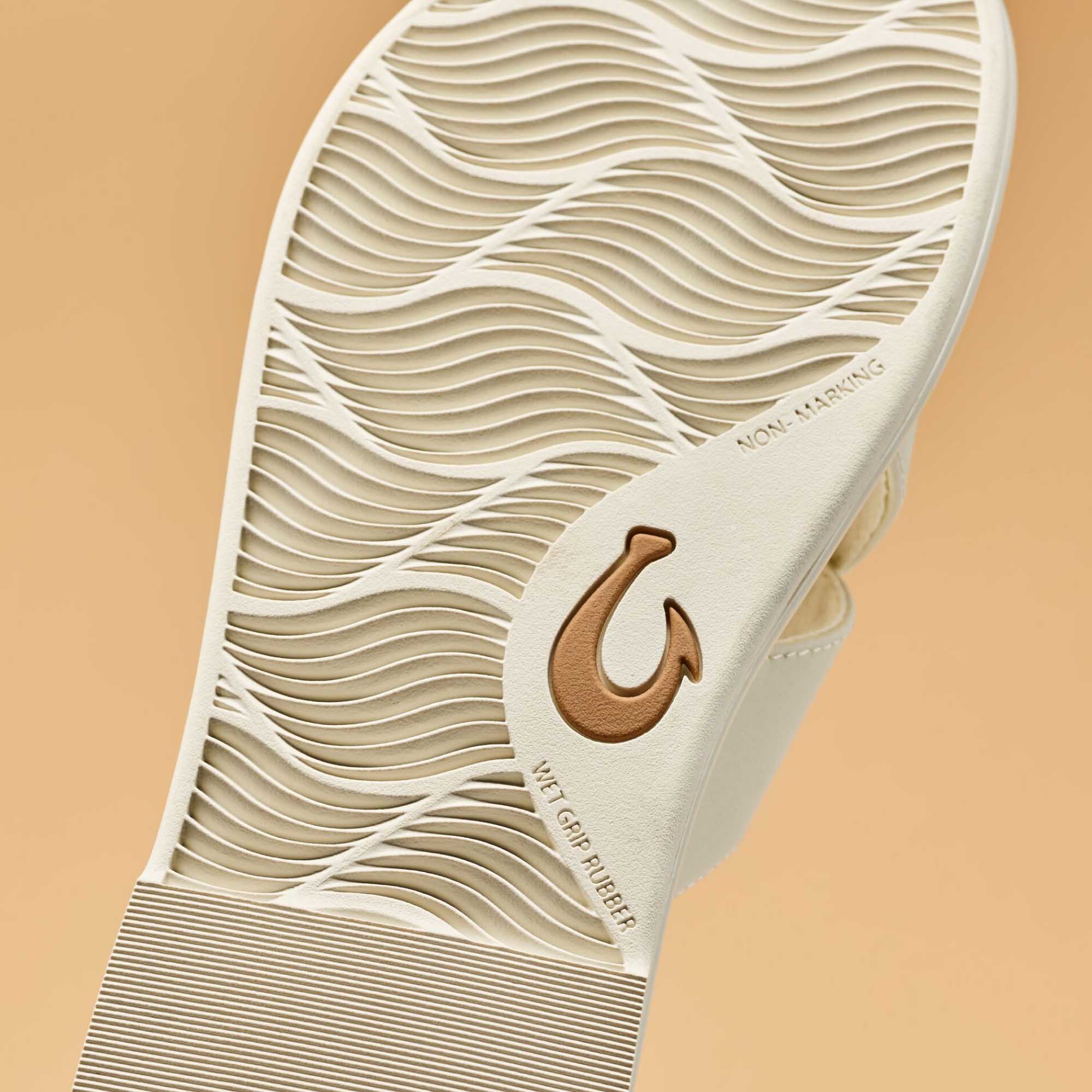 La‘i Slide - White Sand 6 La‘i Slide - White Sand