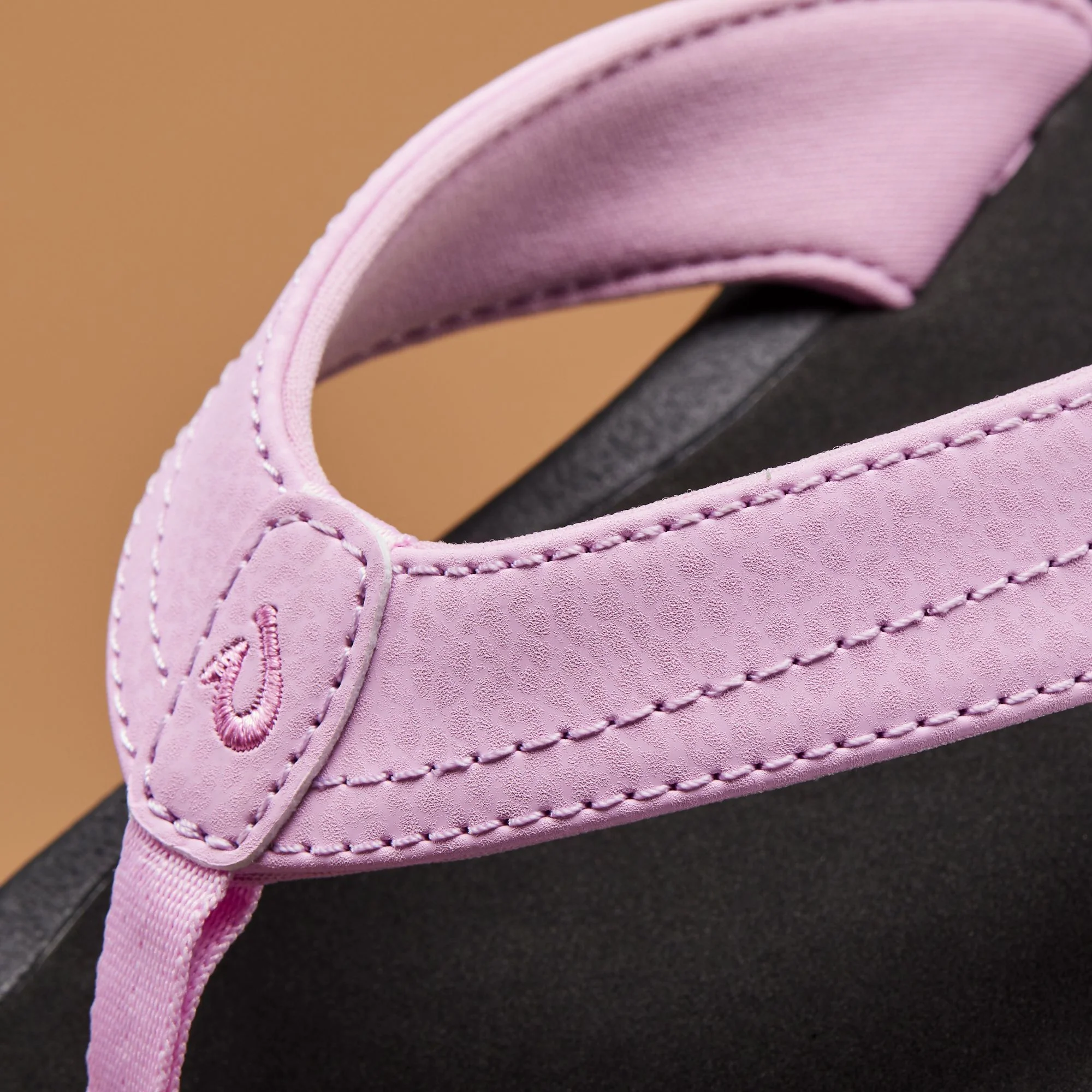 ‘Ohana - Paradise Pink / Lava Rock 4 ‘Ohana - Paradise Pink / Lava Rock