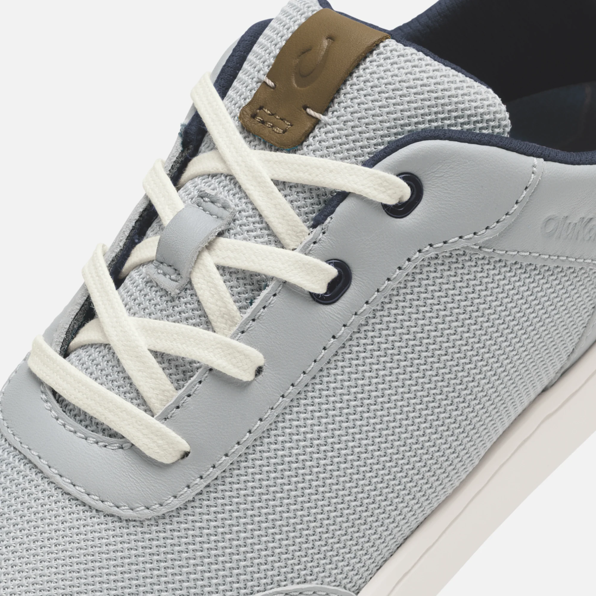 Kiahuna  -  Cloud Grey / Tan